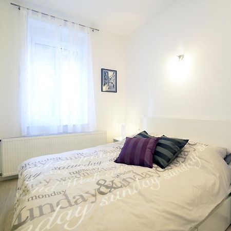 Cosy Central Apartment Záhřeb Exteriér fotografie